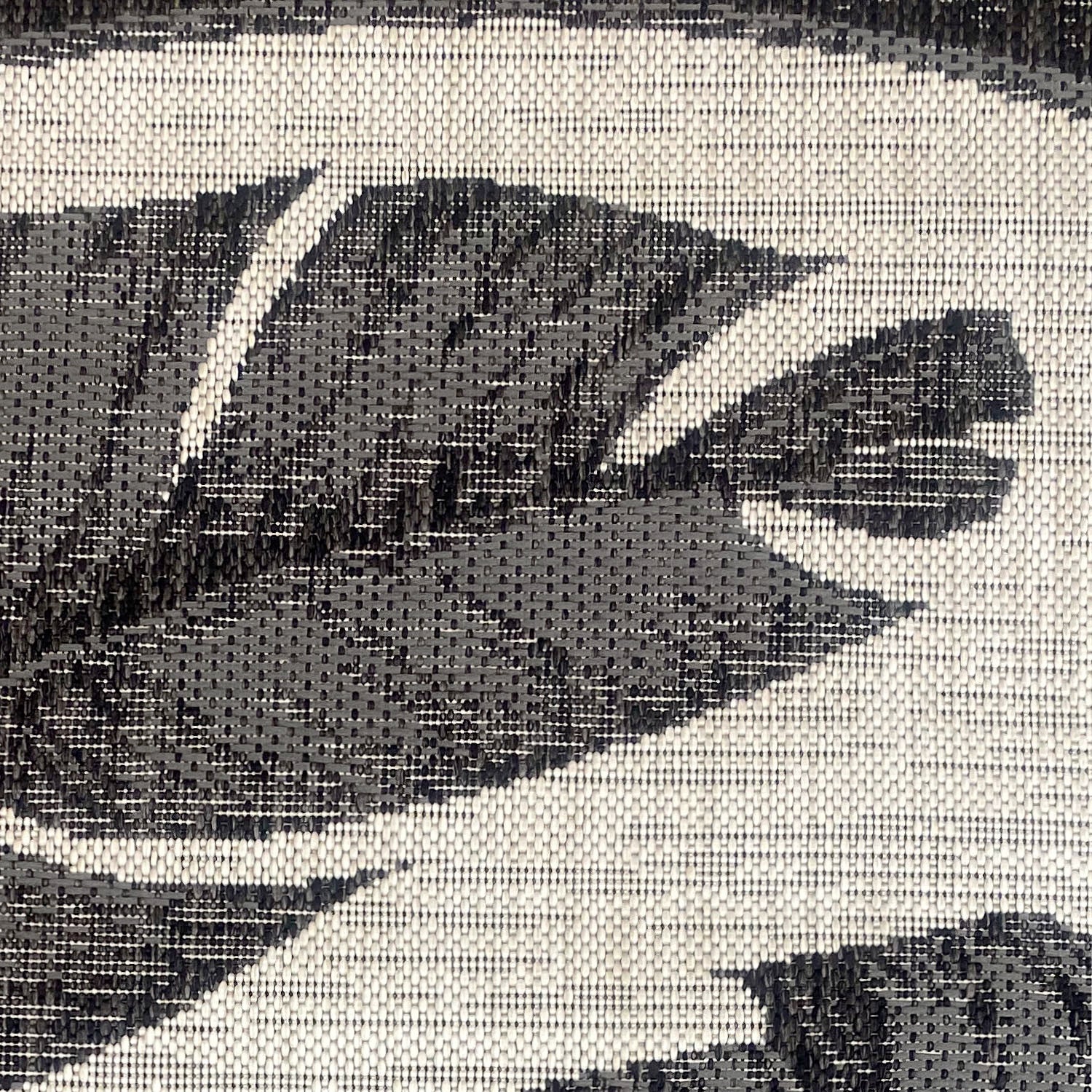 Banana palm Indoor/Outdoor Rug (Charcoal)