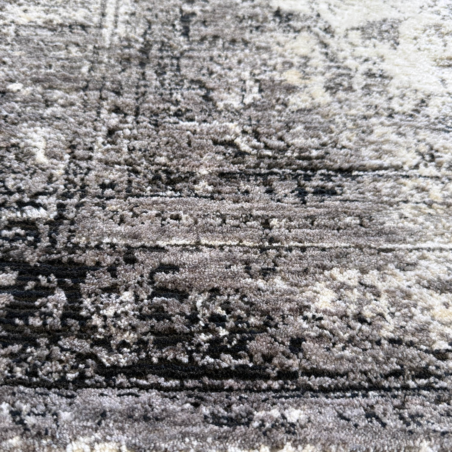 Kashan Area Rug (colour Pewter)