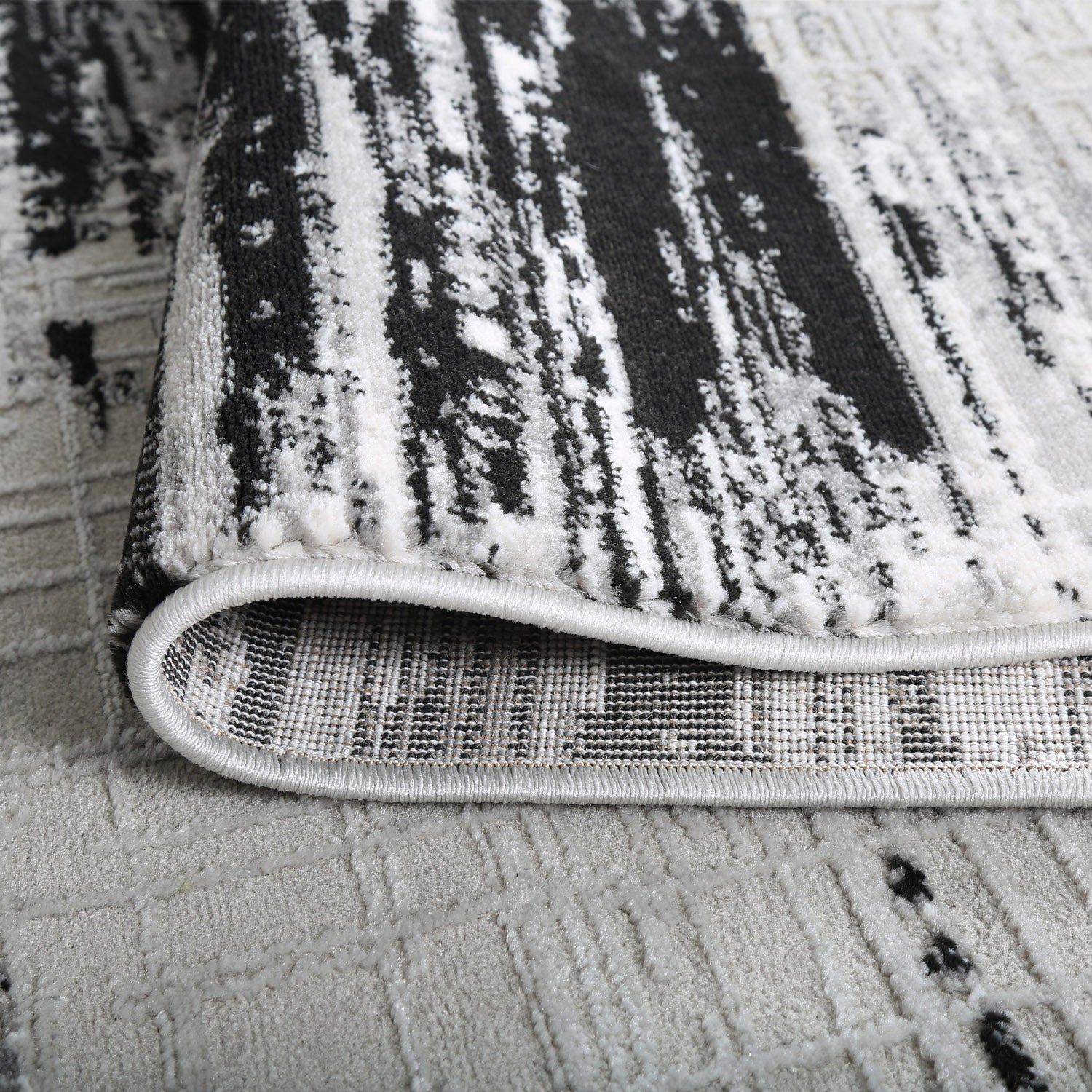 Oslo Indoor Rug (colour Black/White)