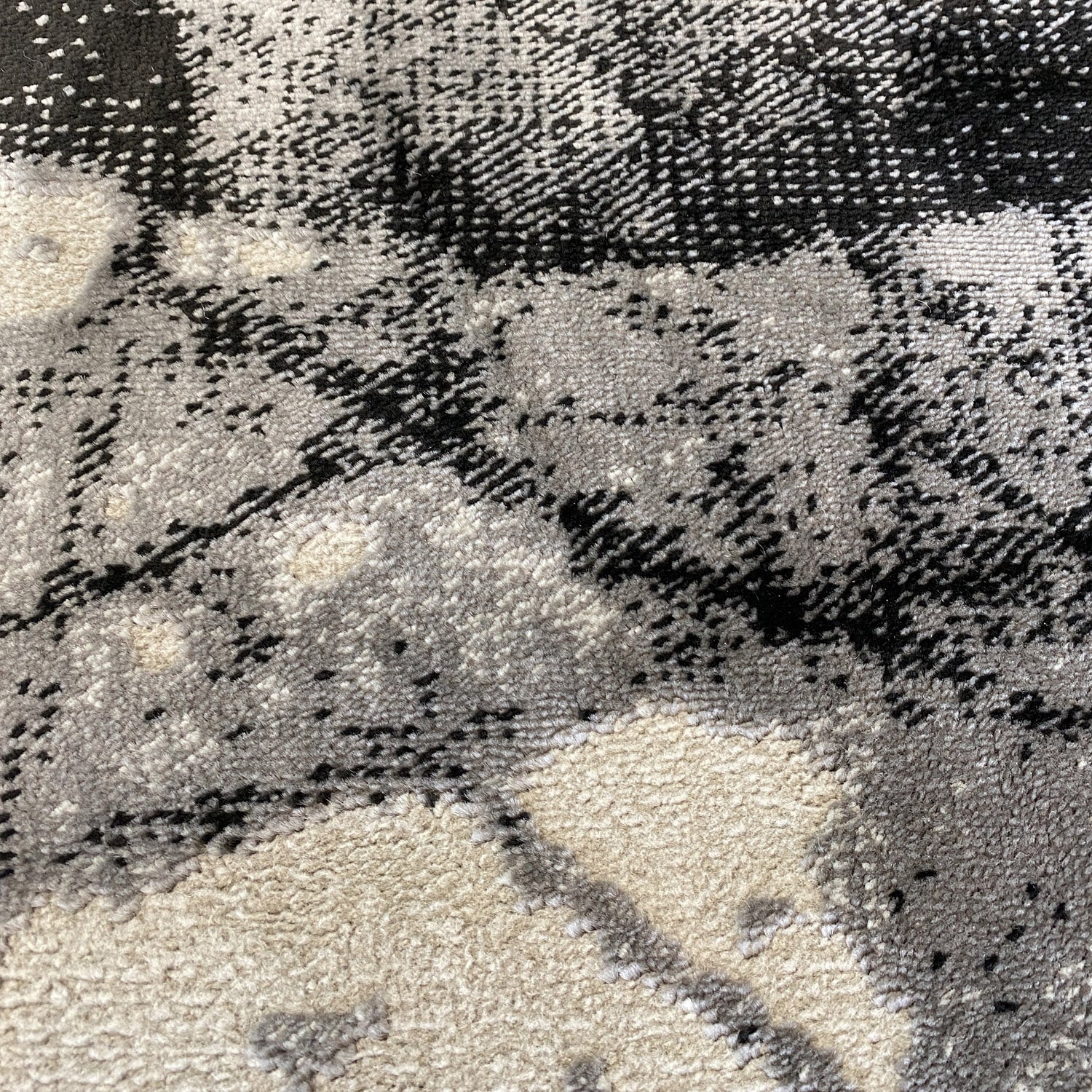 Helsinki Indoor Rug (colour Black/White)